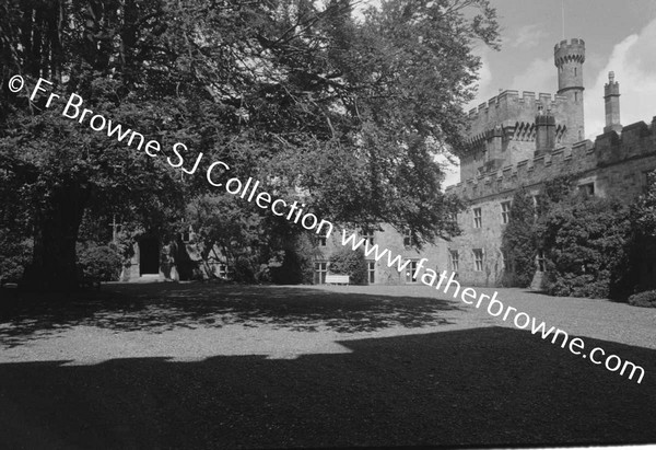 LISMORE CASTLE  IN THE COURTYARD